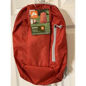 New Ozark Trail‎ Hiking Lightweight Day Pack 10L Backpack Red NWT